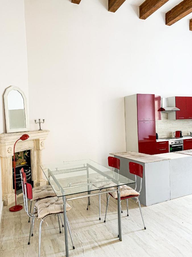 Auberge de jeunesse L'Artist Casa Micallef à La Valette Extérieur photo